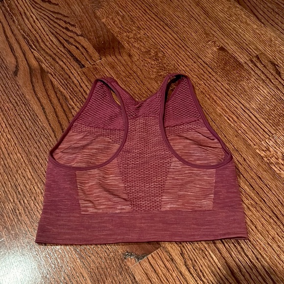 Sports bra - Picture 2 of 2